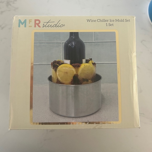 MFR Studio Wine Chiller Ice Mold Set – New in Box - Picture 2 of 3